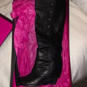 Vince Camuto Almay boot